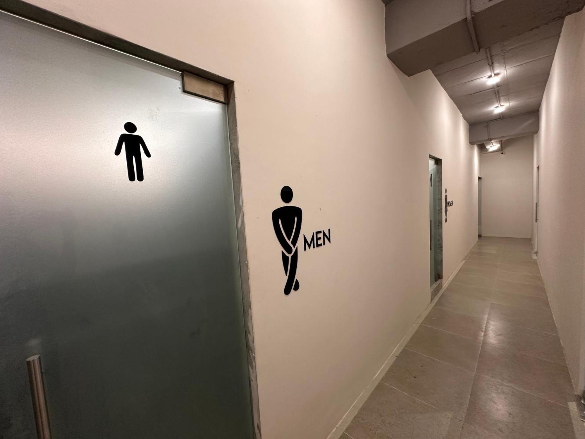 Blr Pods Hotel บังกาลอร์ ภายนอก รูปภาพ