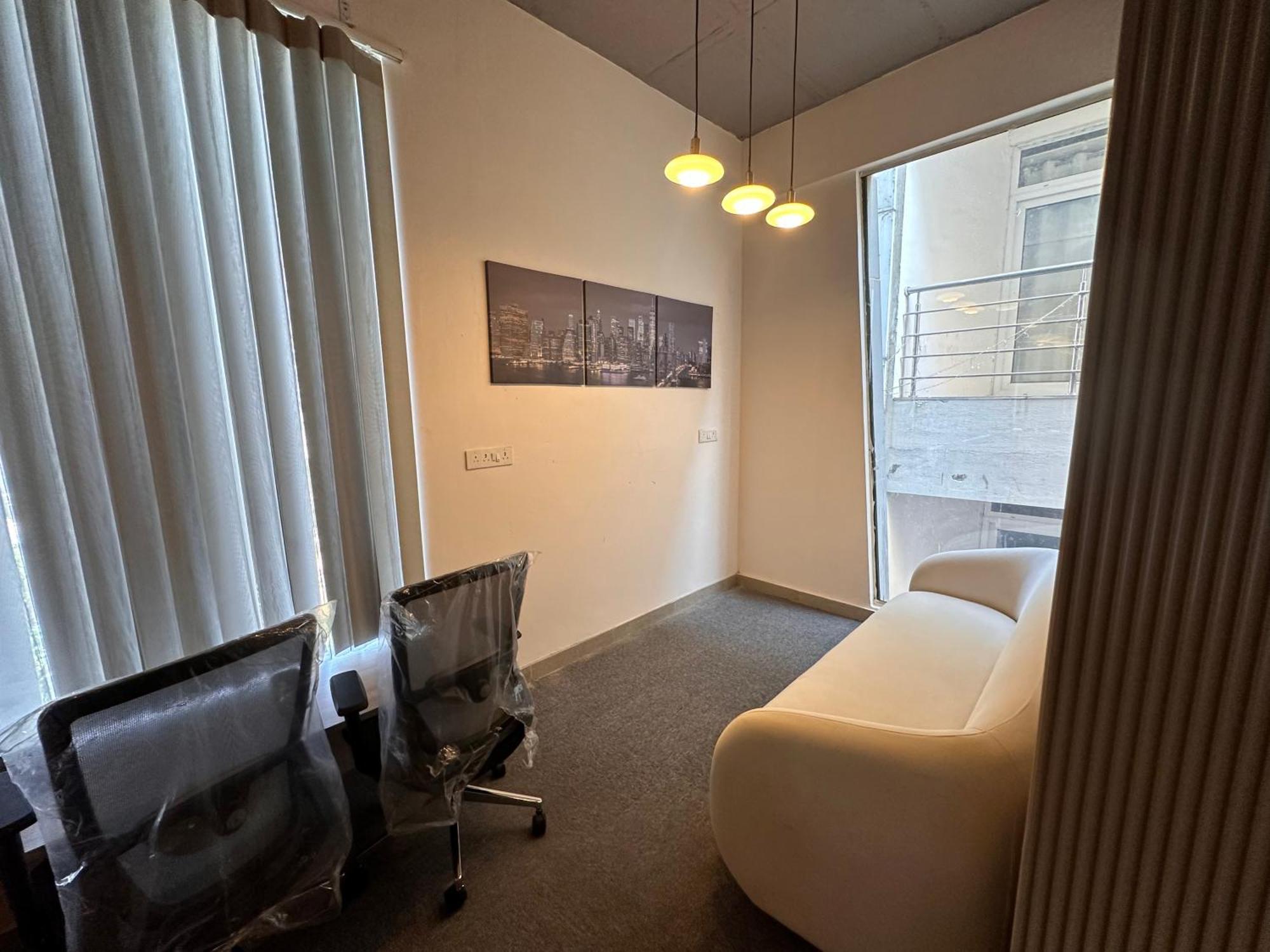 Blr Pods Hotel บังกาลอร์ ภายนอก รูปภาพ