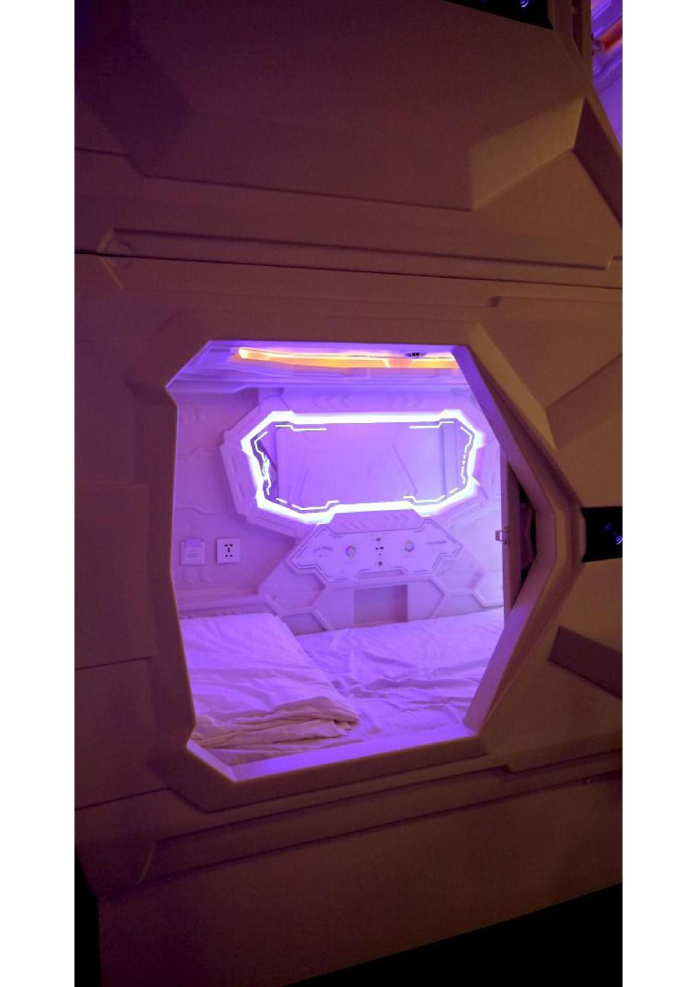 Blr Pods Hotel บังกาลอร์ ภายนอก รูปภาพ